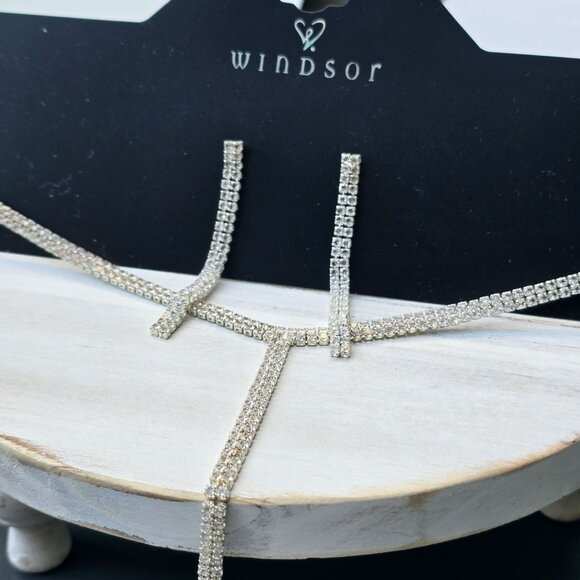 Windsor ✦ Glam Rhinestone Necklace & Earrings Set ✦ T-Shaped Silver Design NWT - Picture 6 of 6